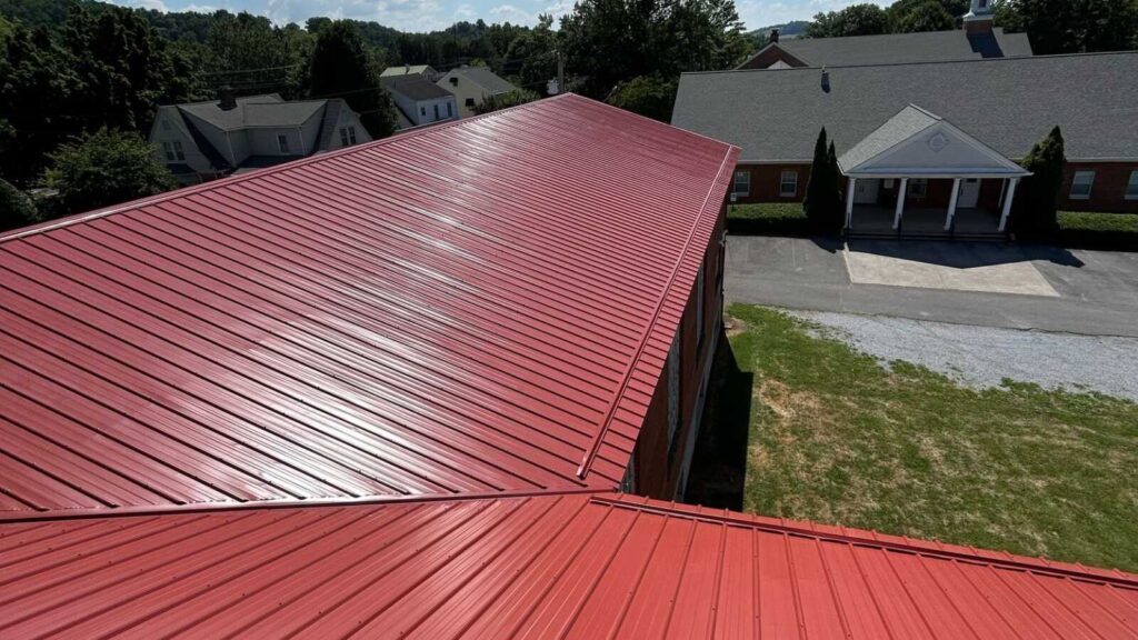 Top-Tier Metal Roof Repair Services in Johnson City, TN