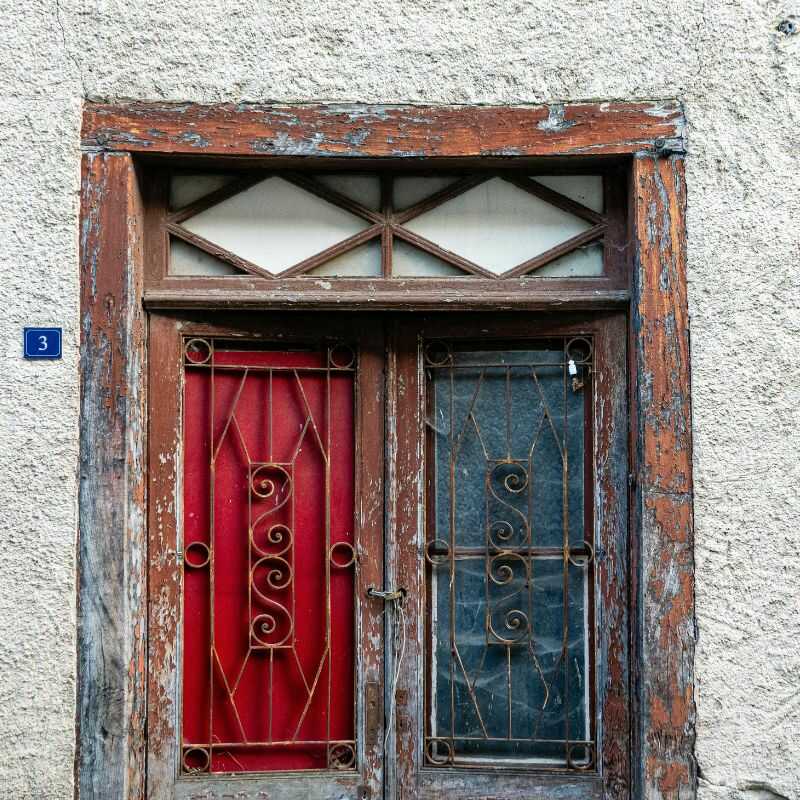 Can Old Windows and Doors Affect Your Roof and Home Exterior-rolandorofing (7)